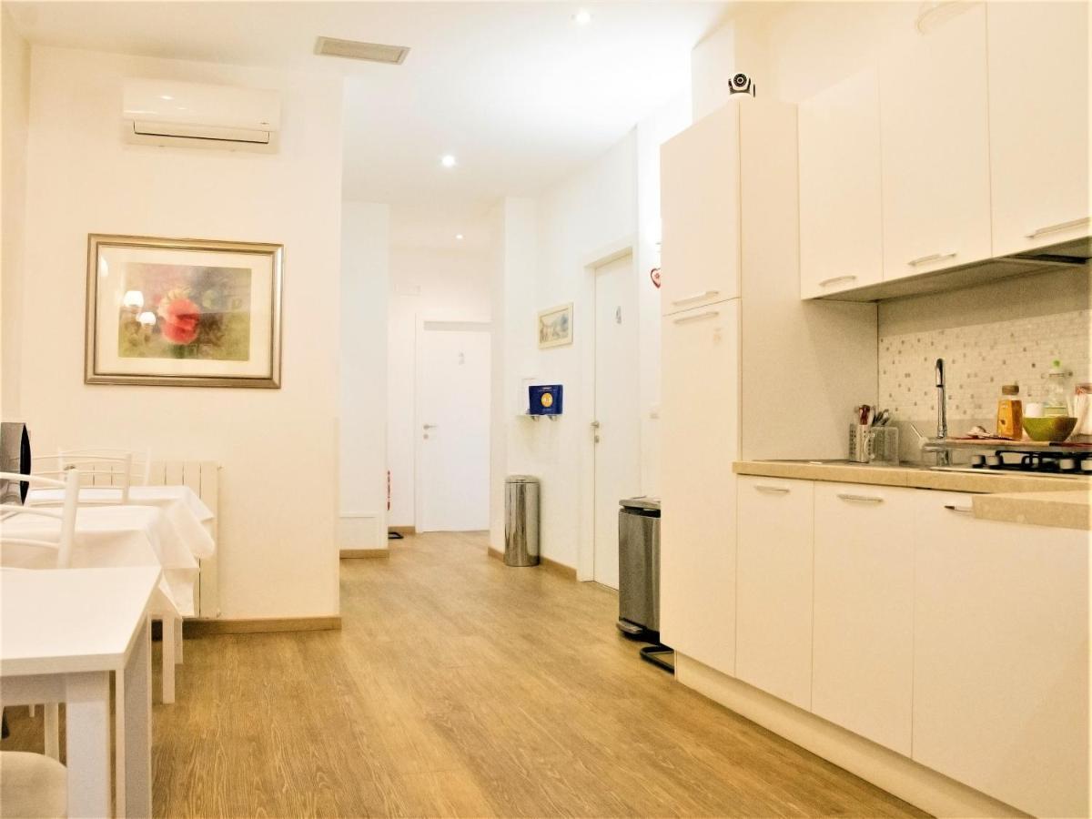 B&B Dea Tiburtina Rome Exterior photo