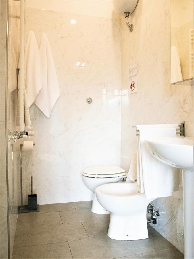 B&B Dea Tiburtina Rome Exterior photo